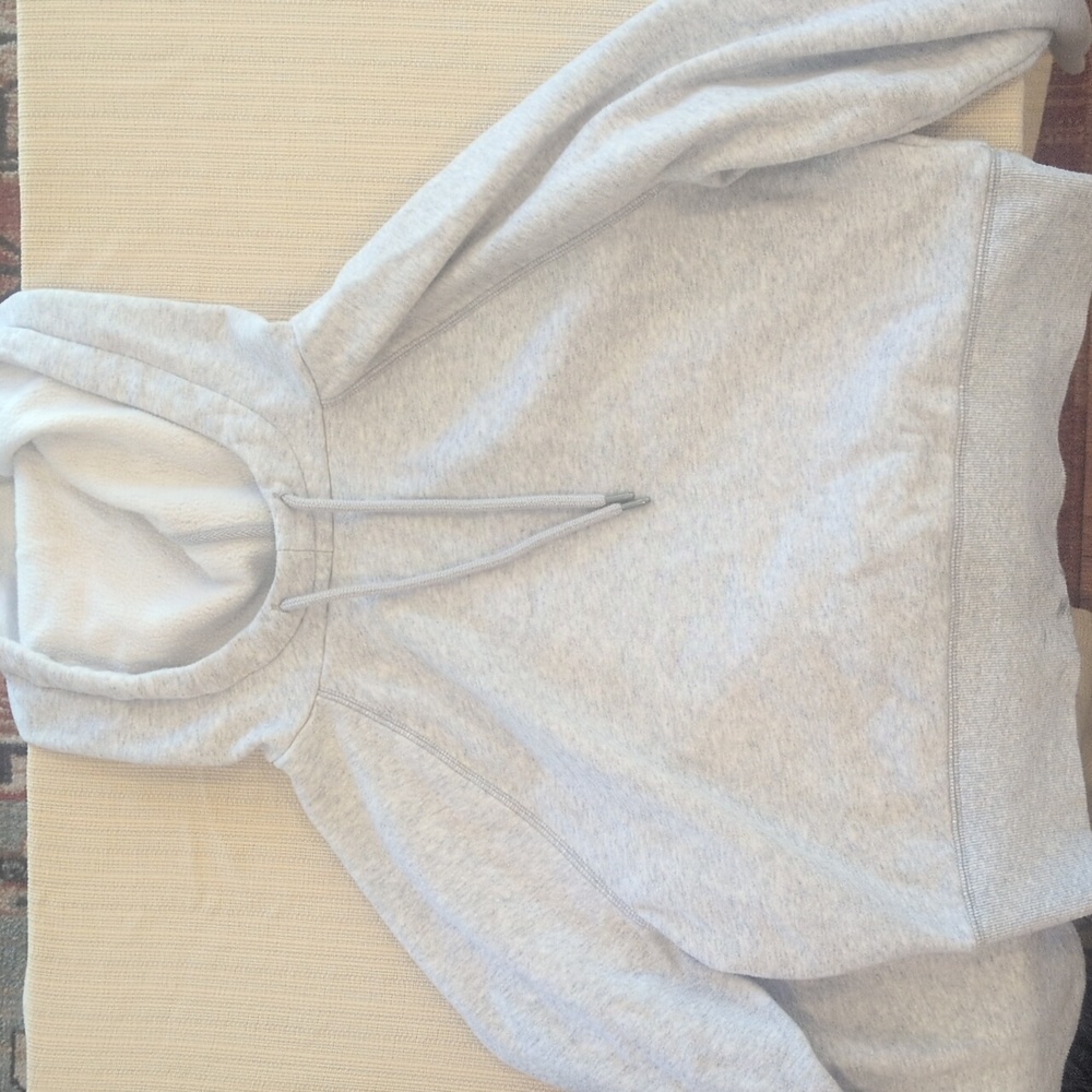 Universal Thread Light Gray Fleece